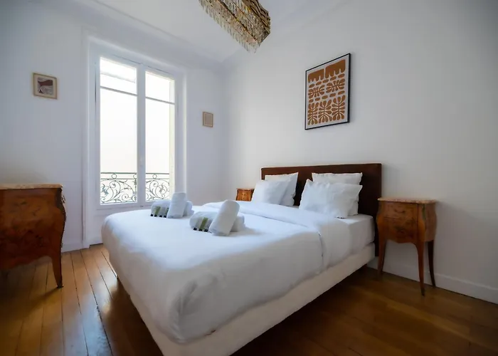 Cia - Rue De La Tour Apartment *